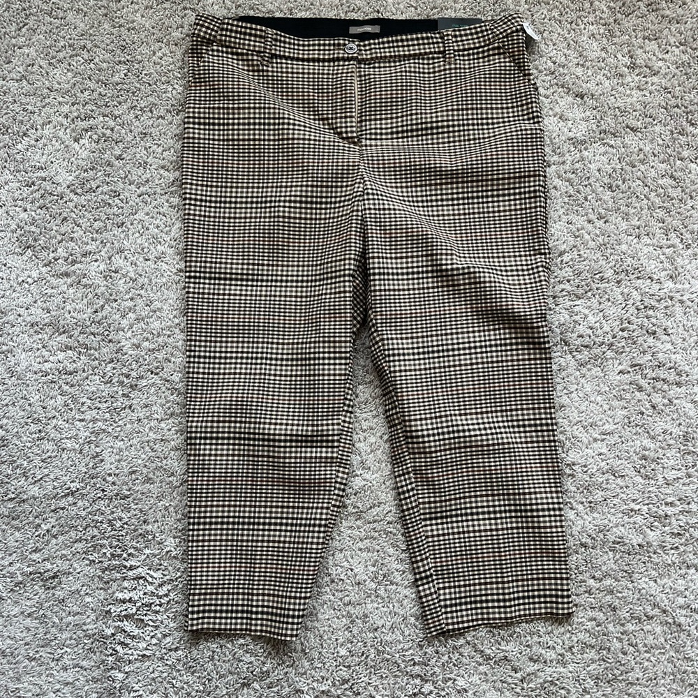Women’s crop pants